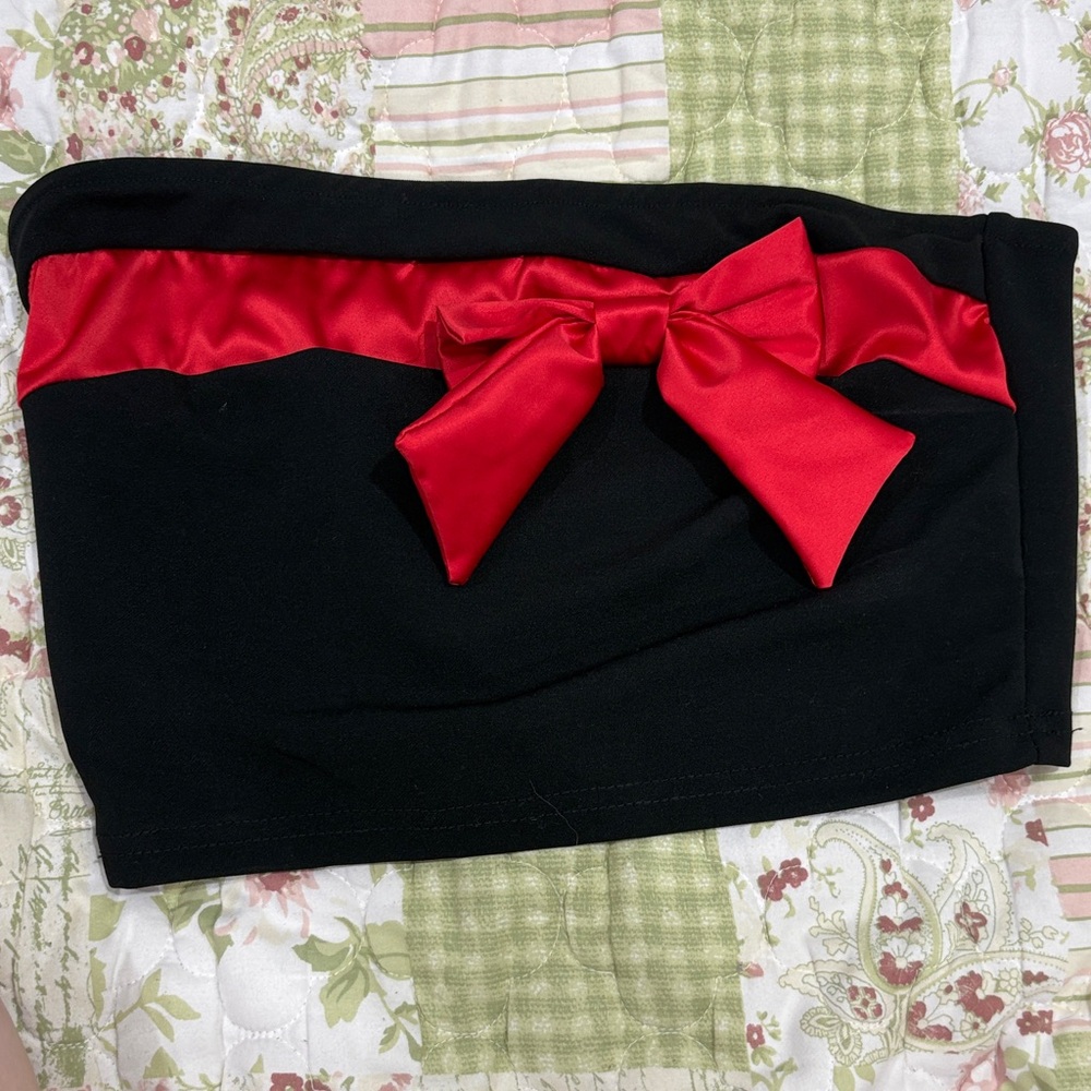 Black Tube Top with Red Bow Accent